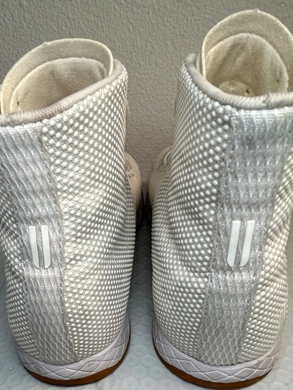 NOBULL Outwork High Top Shoes White Grey SuperFabric CrossFit Gym Mens Size 7